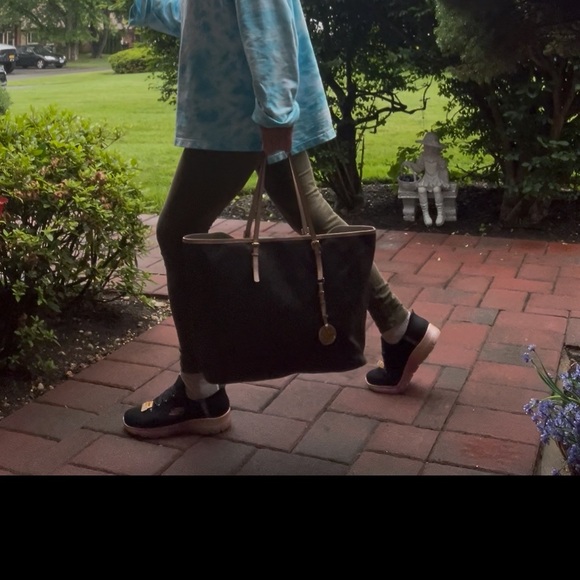 Michael Kors Black and Tan Monogram Tote - Picture 4 of 5